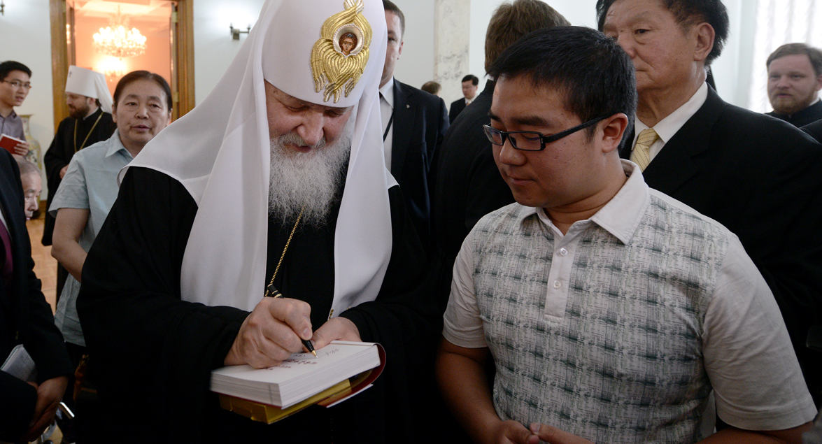 Chinese Orthodox visit Kirill